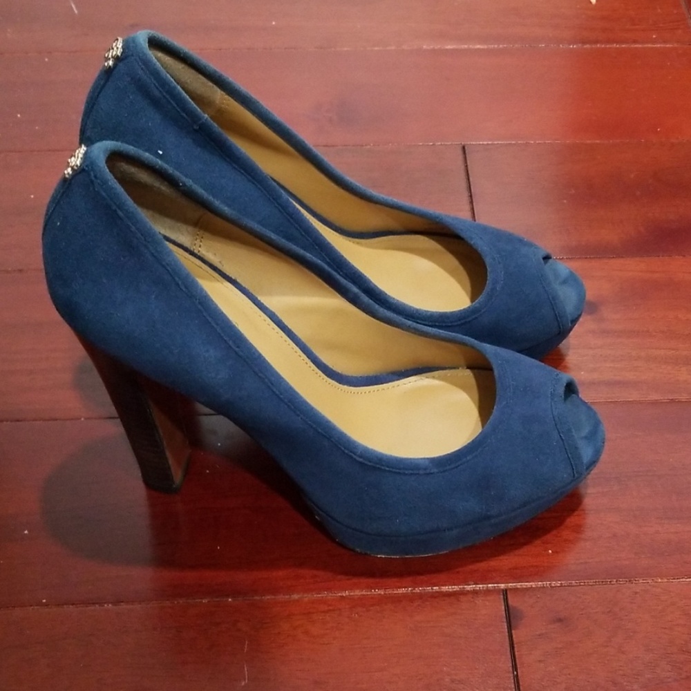 Coach heels - Picture 3 of 5